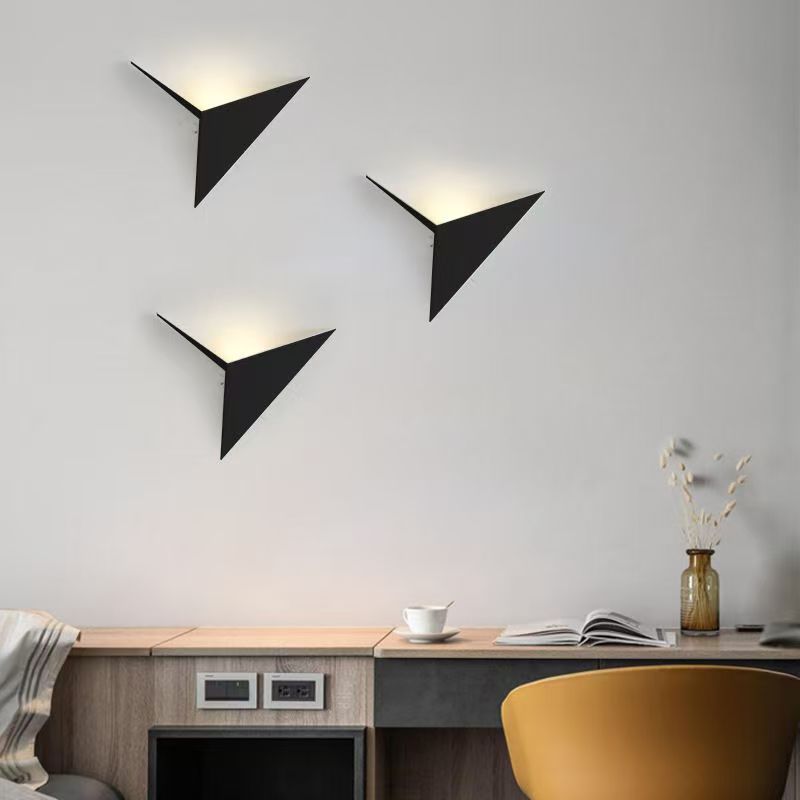 Lámpara de pared interior tricolor luminoso estilo nórdico simple dormitorio cabezal de cama corredor sala de estar fábrica general directo para el moderno