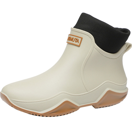 Cross-border Korean hot-selling men's short rain boots, fashionable women's non-slip waterproof shoes, integrated fleece-lined warm overshoes, rubber shoes