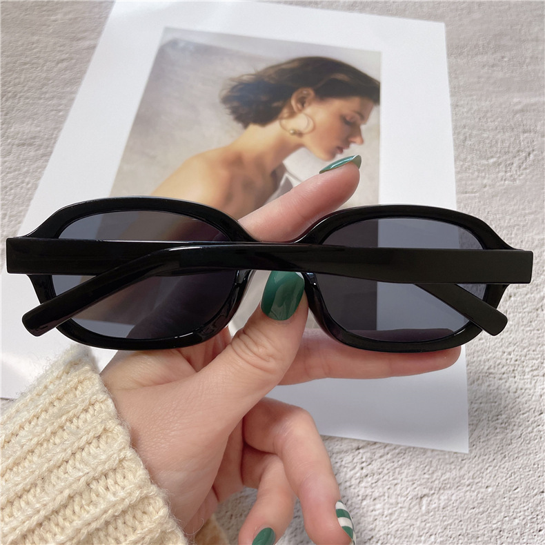 Oval Frame Glasses Style Daily Occasion Casual Solid Color PC UV400 Protection Oval Frame Full Frame Women's Sunglasses