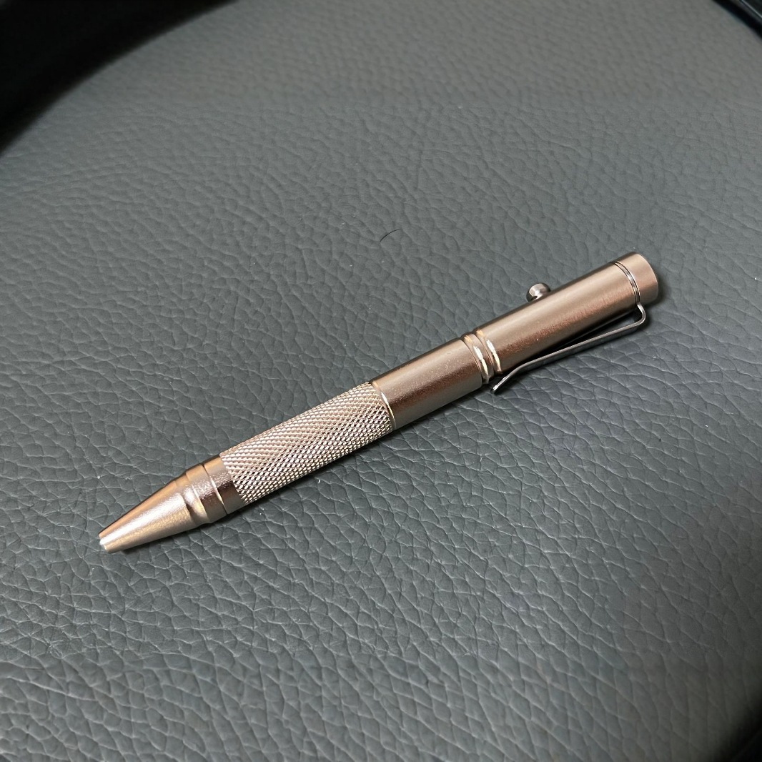 Wholesale Bolt Creative Multifunctional Gift, Metal Retractable Ballpoint Machine Gun Pen, Customizable With_voghion.com