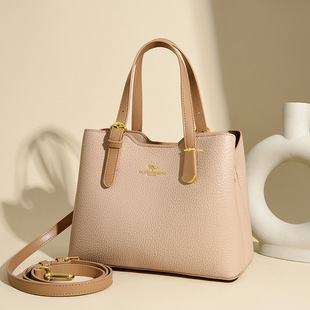 520����ţƤ�yŮ��������ɫ��Ƥ����ͨ�ڰ��͋����μ�б�������