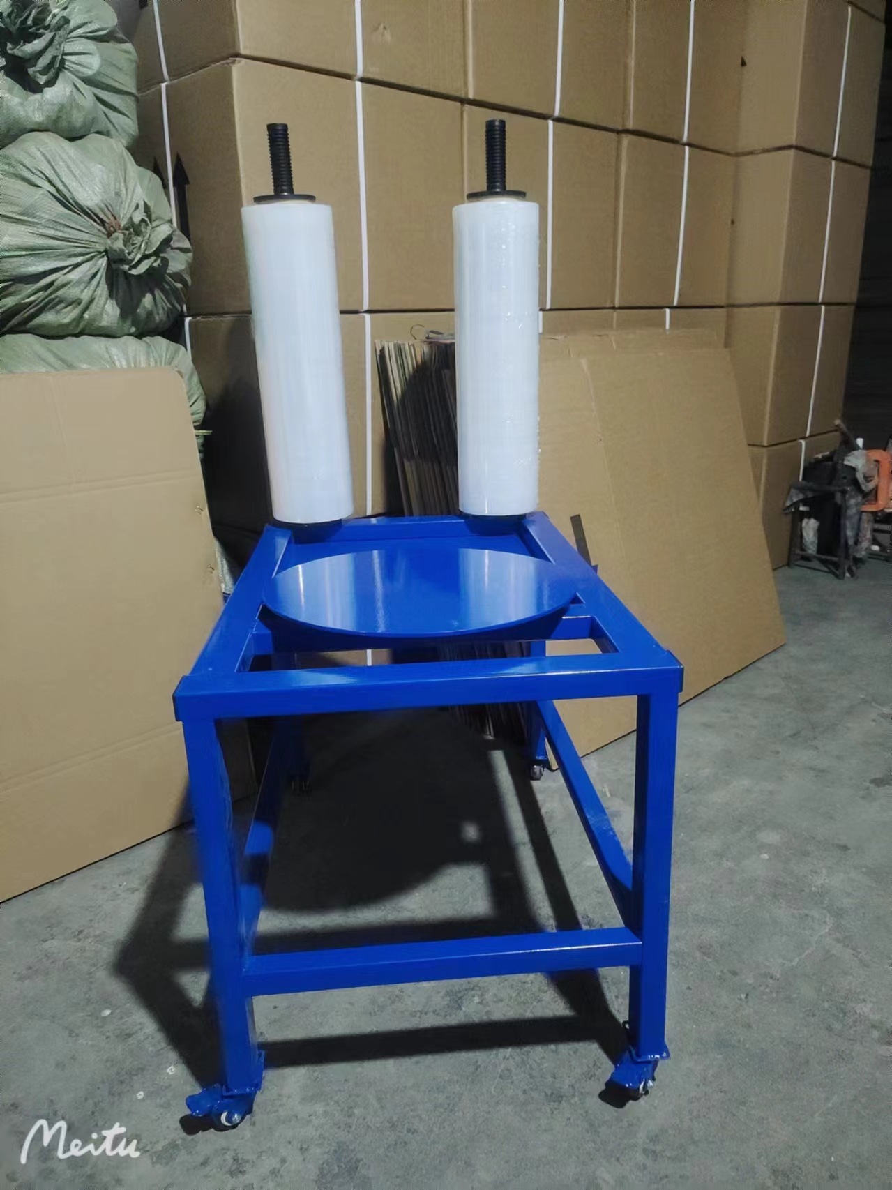 Máquina de embalaje de película envolvente multifuncional cinta adhesiva disco embalaje máquina de embalaje de película estirada máquina de embalaje de película de bobinado eléctrico
