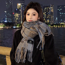 秋冬高级感气质韩系格子女围巾大尺寸当披肩加厚保暖围脖直播爆款