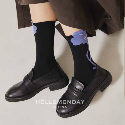 84279 Zhuji socks three-dimensional flower trendy socks women's autumn and winter mid-calf socks ins Internet celebrity stockings piles of money