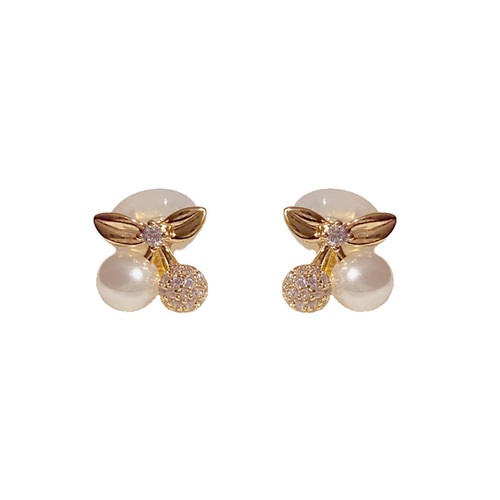 Diamond Pearl Cherry Ear Clips for Women, No Earring Hole Cute Japanese School Girl Sweet Retro High-End Style Earrings for Women
