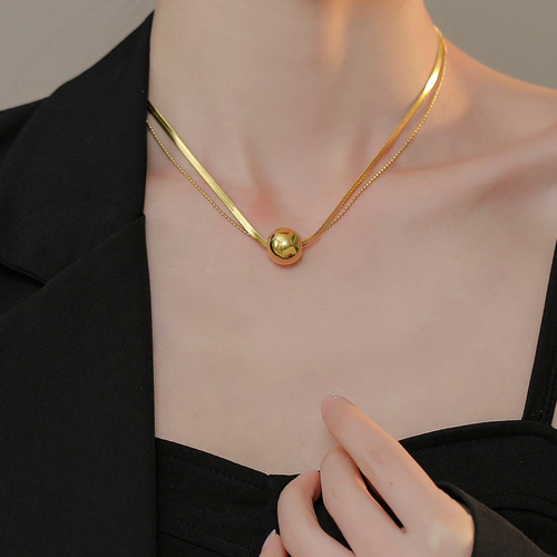 Titanium steel new unique double-layer transfer ball light luxury necklace golden temperament high-end clavicle chain bestie female necklace