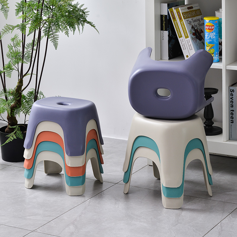 Japanese Thickened Small Stool for Home Use, Non-Slip Bathroom Stool, Shoe-Changing Stool, Sturdy and Durable Small Stool, Children's Bathing Low Stool