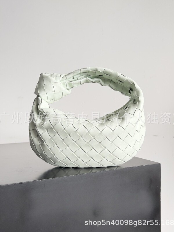 现货BV编织水饺包打结手拿包云朵包小巧欧美奢侈高品手拎包晚宴包|undefined