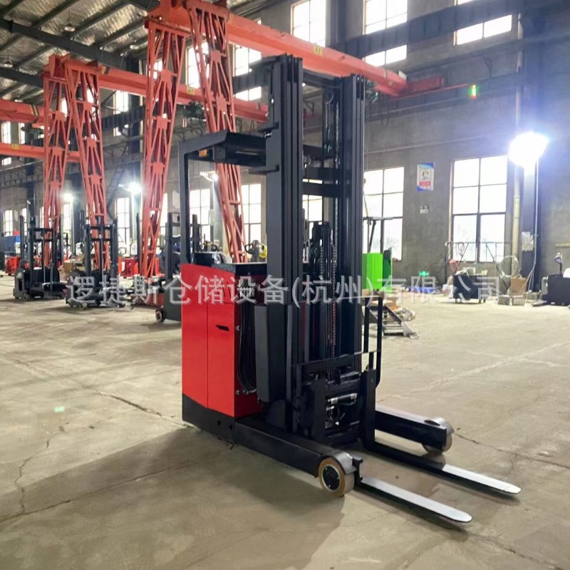 电动大前移式叉车座驾式1.5吨升高6m液压升降托盘搬运堆高车叉车