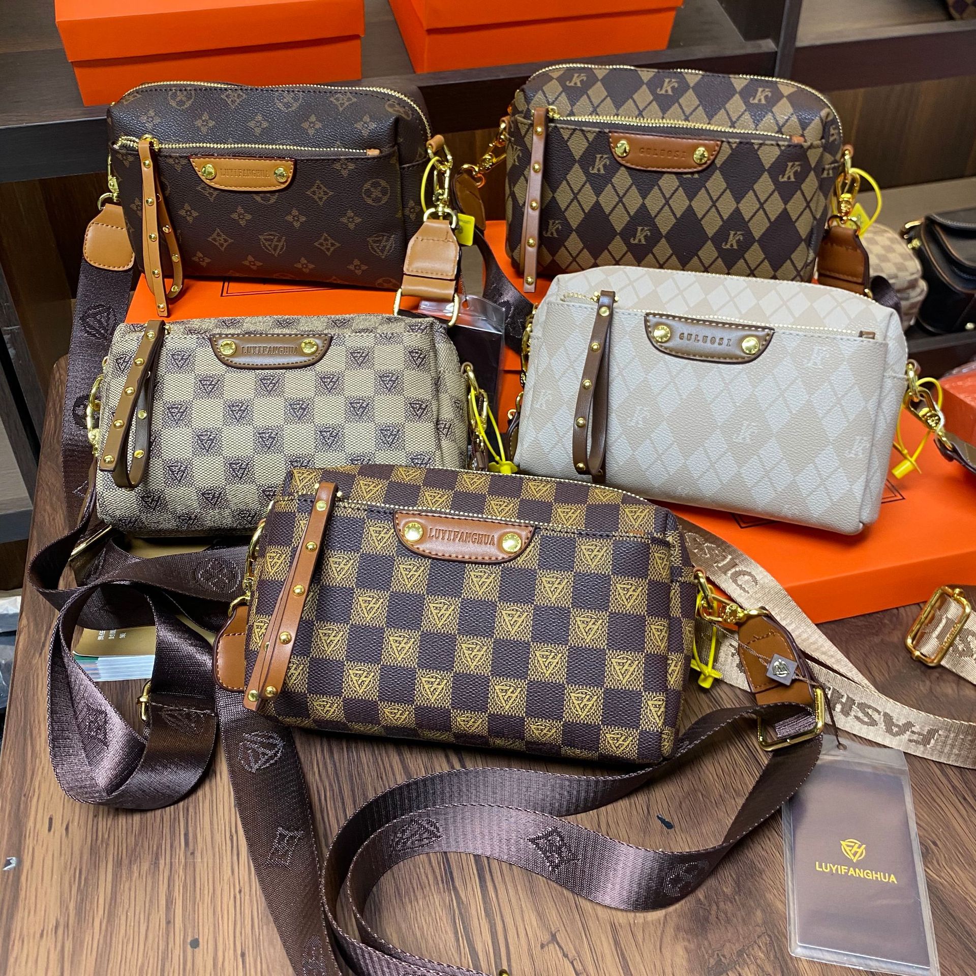 hmqViviiyNSAyin8WueWtyoohS2Ahc4JGt5u