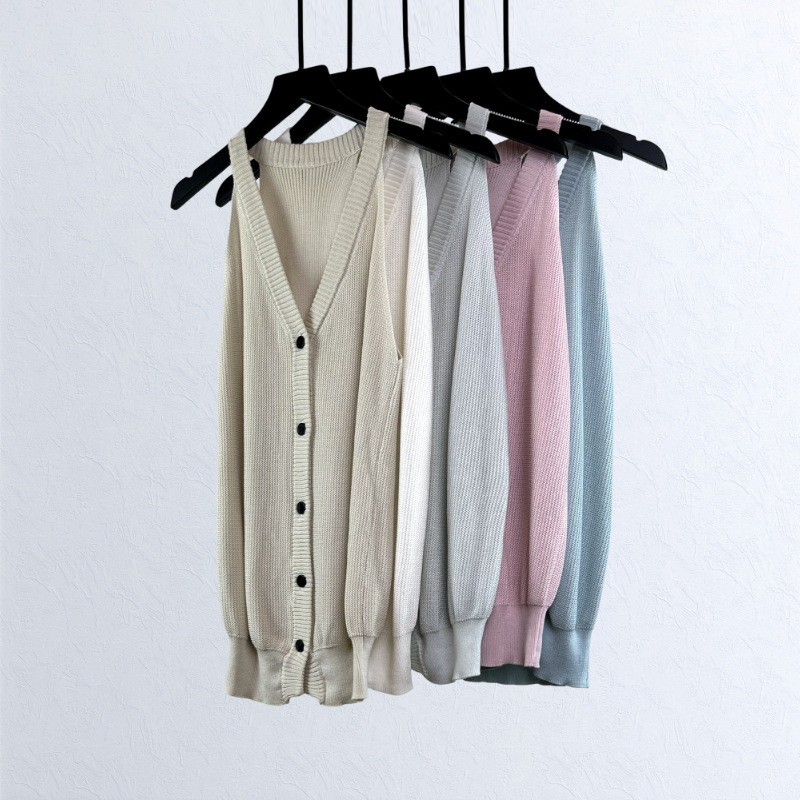 Summer knitted vest sleevless