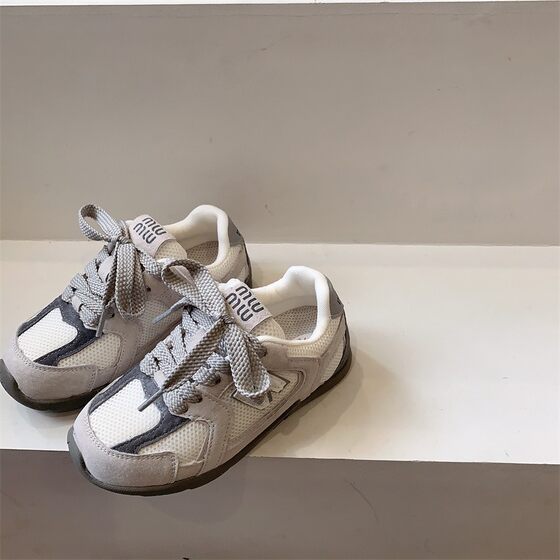 Korean version of children's training shoes 2025 spring and autumn girls sneaker light breathable boys running shoes soft bottom children's shoes tide