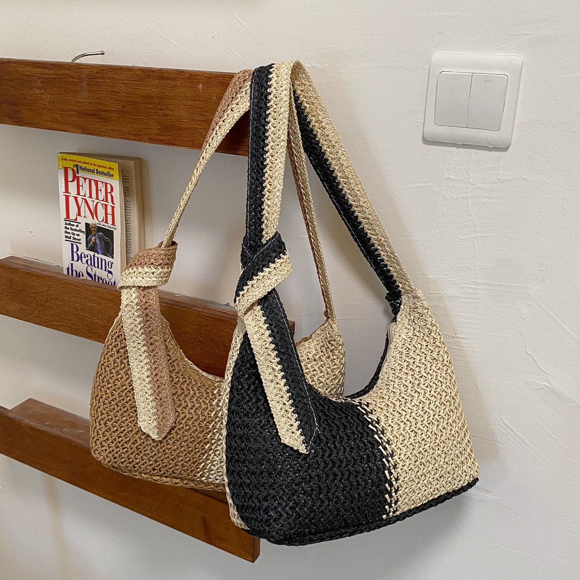 Hand-Woven Bags for Women 2026 New Summer Beach Vacation Bags Fashionable Single-Shoulder Underarm Straw Bags
