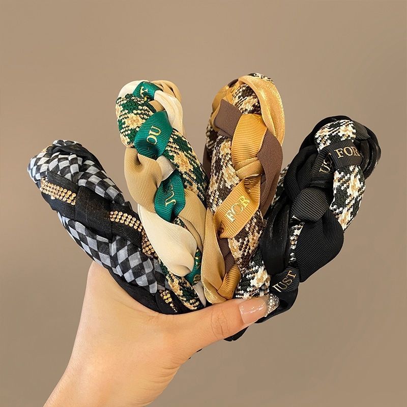 carousel-thumb-3