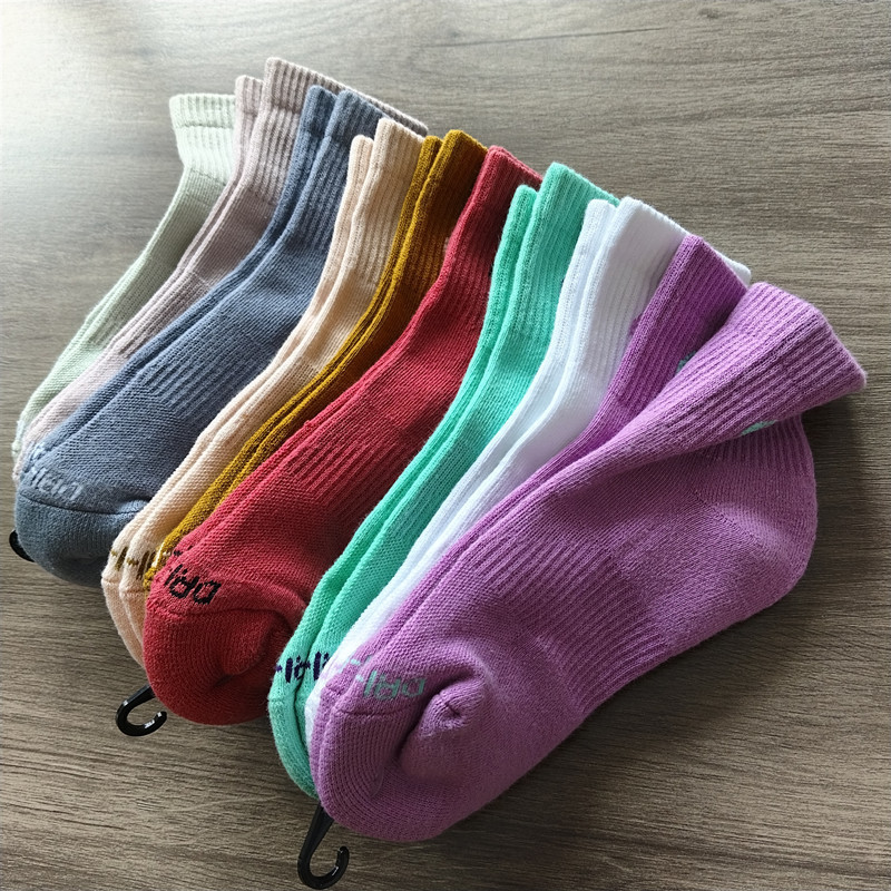 Suwan Nike Pure Color Sports Socks Mid-Calf Towel Bottom Sweat-Absorbent Basketball Socks Fitness Training Export Socks Quick-Drying