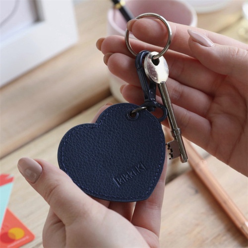 Wholesale pu leather keychain heart-shaped keychain pendant love key pendant constellation keychain