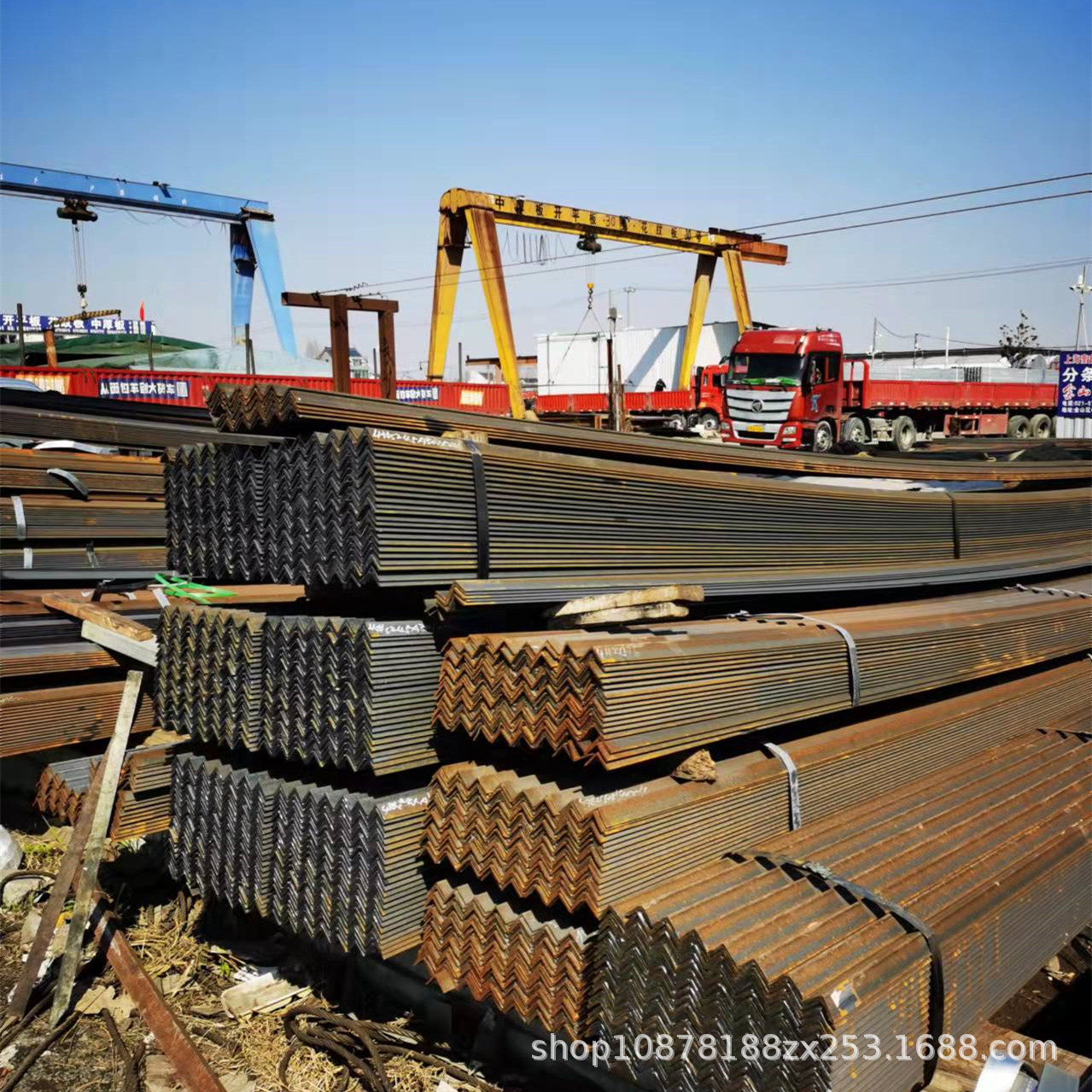 Q235B镀锌角铁型钢 桂林热轧50*50热浸锌角钢冲孔接地镀锌角钢