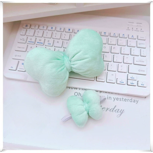 Soft bow green