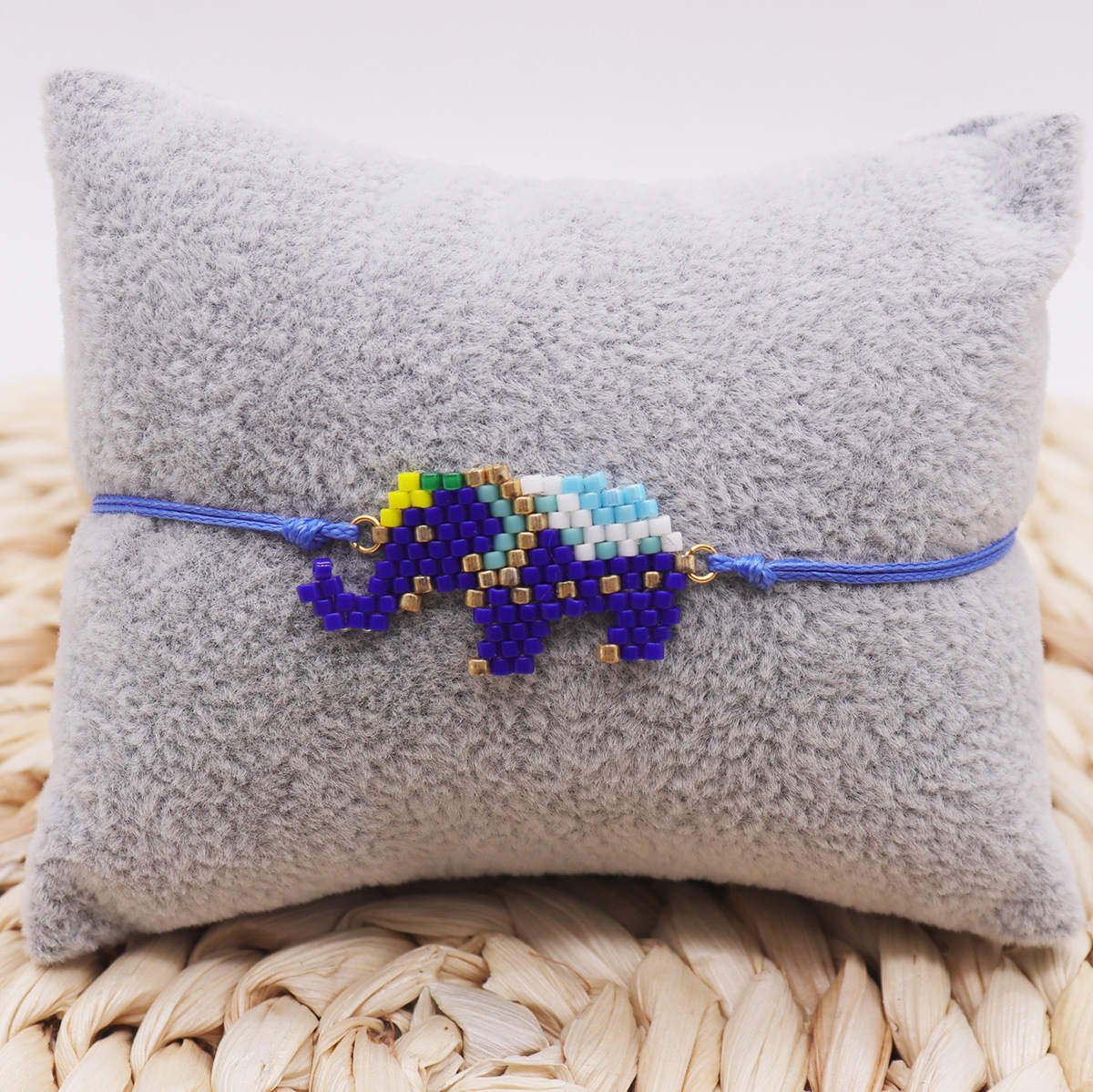 IG-Stil Elefant Saatperle Seil Kettenlos Streich Armbänder Großhandel display picture 4