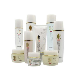 ɣܽ�mˮ�����aˮ���������ˬ�wˮ����˪ϴ����Ů�沿