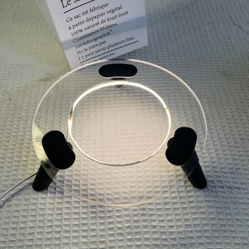 (ストアホットセール) Harman Kardon Glazed Crystal 無垢材デスクトップ滑り止めオーディオスタンド送料無料卸売|undefined