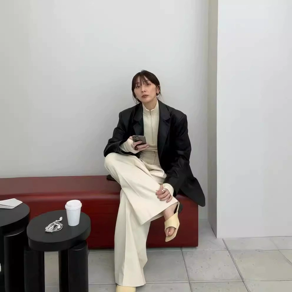 Ganhe Ранняя осень новый японский стиль ретро повседневный модный костюм из искусственной кожи Свободная приталенная повседневная куртка