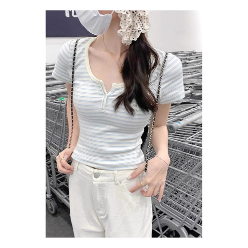 Design-embellished color-blocking striped U-neck straight-shoulder short-sleeve women's summer new Korean-style slimming invisible short top