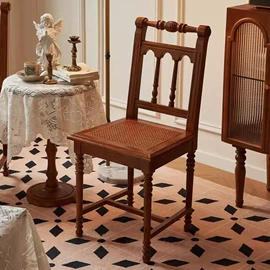 沙发椅;餐椅;餐边柜