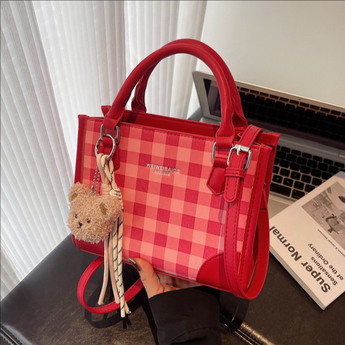 Bolso de mano coreano de alta calidad, bolso cuadrado pequeño, mujer, otoño y invierno, 2025, nuevo tipo de bolso de hombro, bolso de moda, bolso de hombro