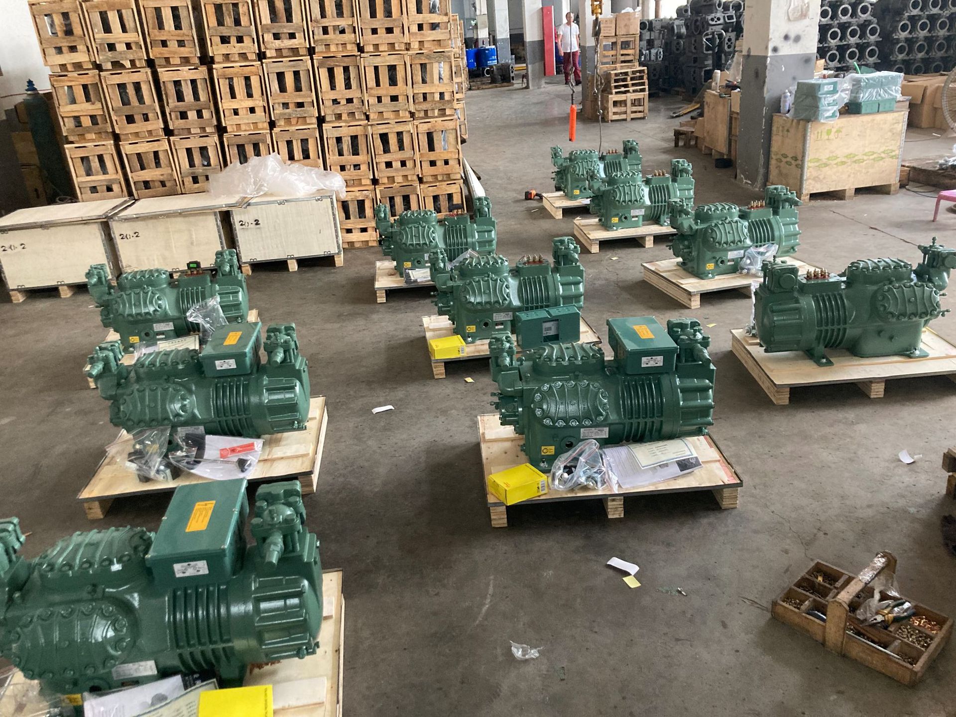 批量供应正品比泽尔半封闭制冷压缩机冷库机械及行业制冷设备