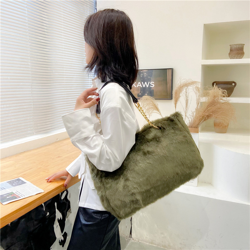 Hierscht a Wanter Crossbody Bag Handtasche eng Schëller Plüsch grouss Shopping Bag_voghion.com