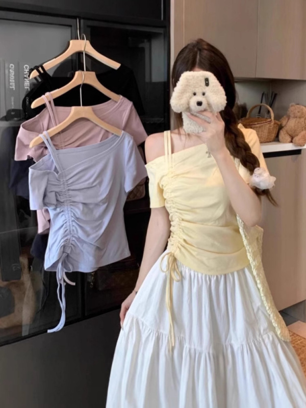 2025 新しいアメリカンホットガールワンショルダー半袖 Tシャツ女性の夏のデザインスリムフィットショートトップトレンディ|undefined