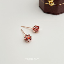 新款孔明锁红锆石耳钉女轻奢爆款小众设计耳环高级感耳骨耳饰批发