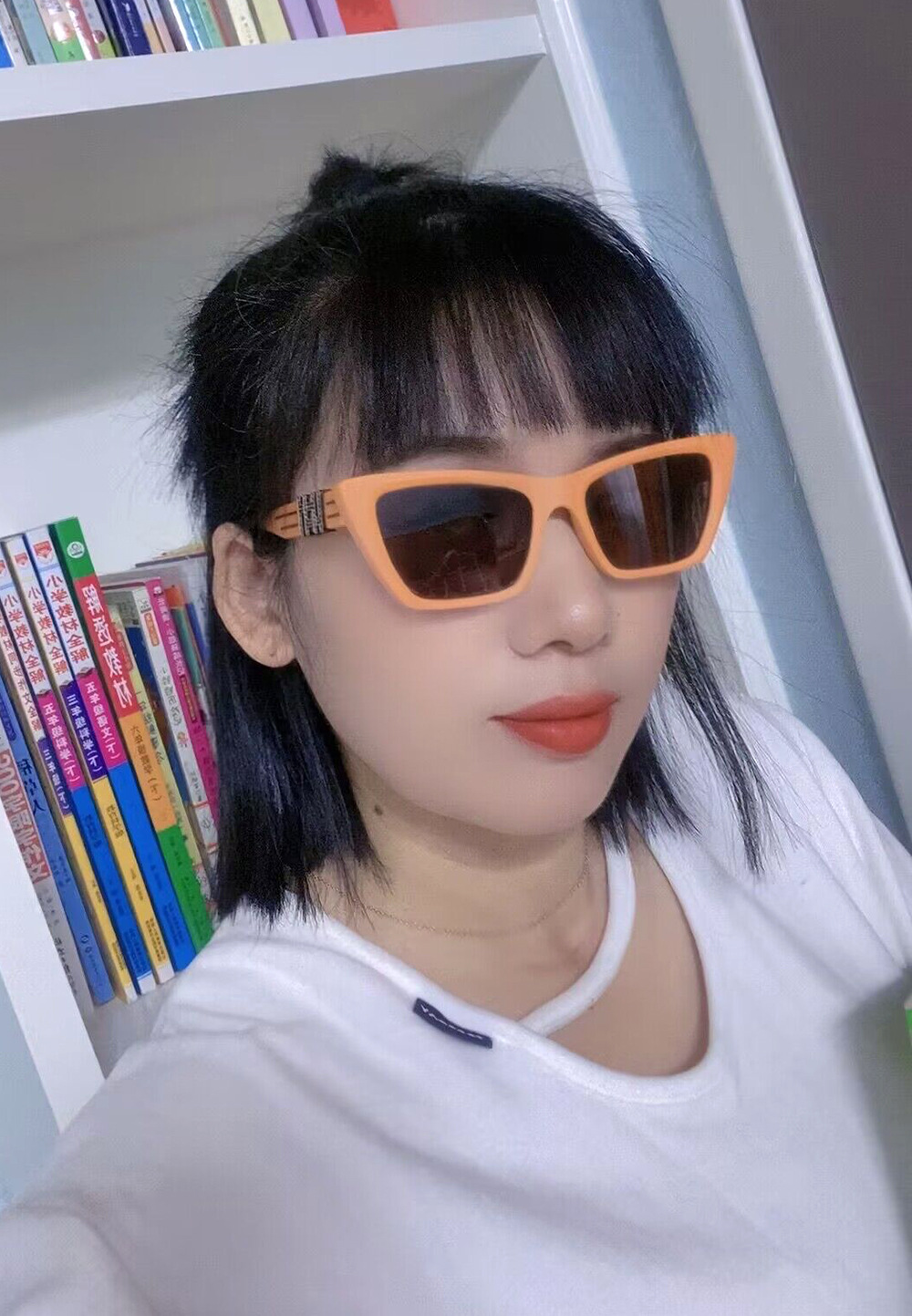 Style Ig Rétro Couleur Unie Résine Oeil De Chat Plein Cadre Femmes De Lunettes De Soleil display picture 2