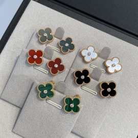 四叶草带钻耳钉天然玛瑙红玉髓孔雀石白贝母耳环女轻奢风工厂直销