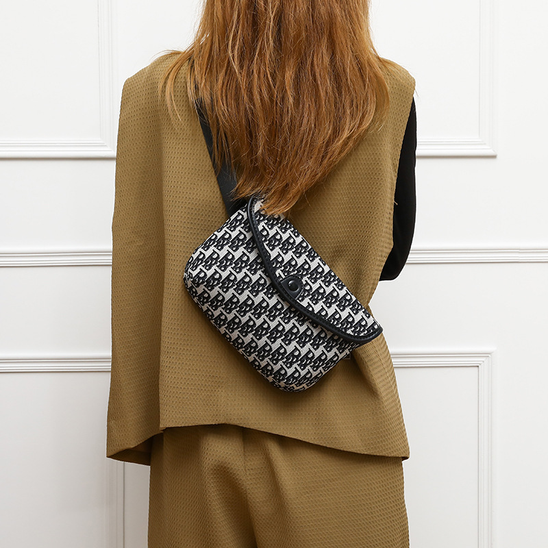 Bolsos 2025 nuevos bolsos bolsos bolsos correccionales bolsos de moda bolsos de cintura, bolsos de pecho, bolsos de axilas de lona