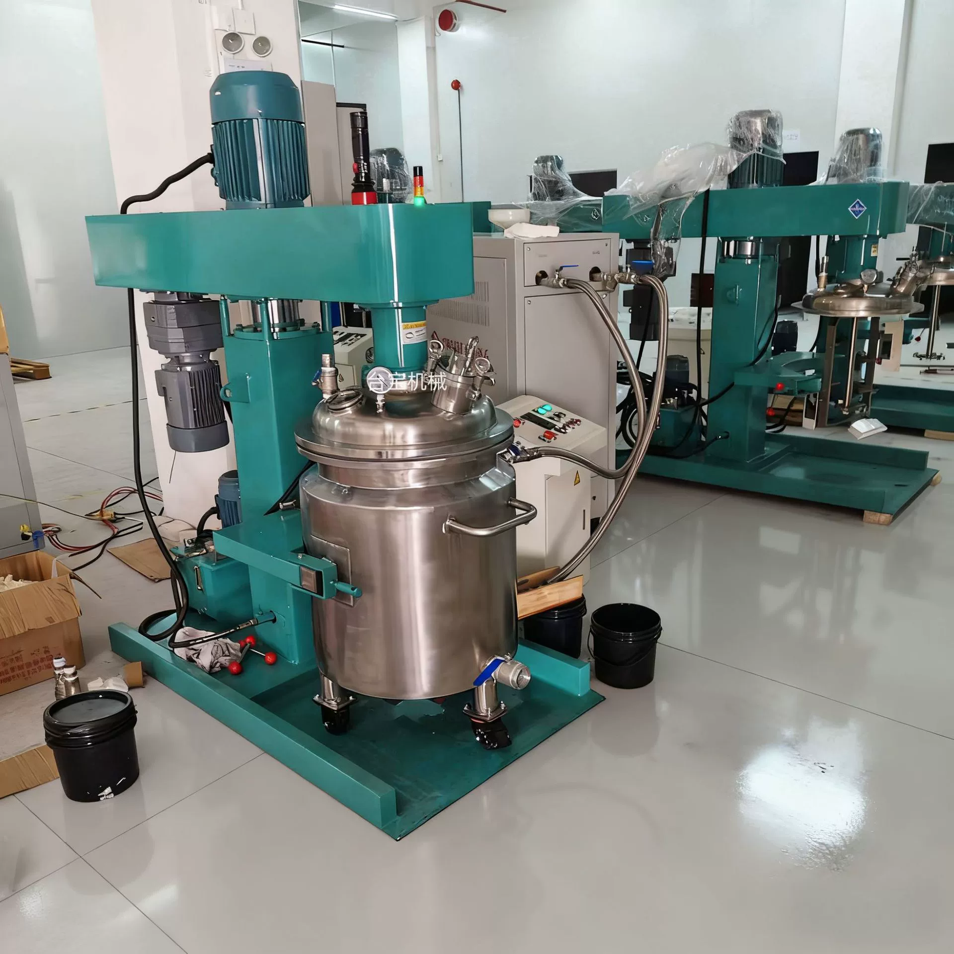 Миксер для смешивания и вакуумного удаления пены Taibao Hydraulic AB для гидроизоляционных составов, высокоскоростной и низкоскоростной смесительный бак