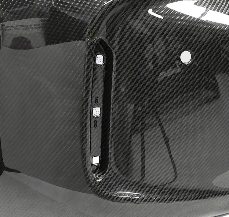 Suitable for BMW F87 M2C dry carbon fiber front bumper, rear bumper body kit, M2 Thunder Edition carbon fiber body kit