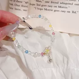 项链;耳钉;手链