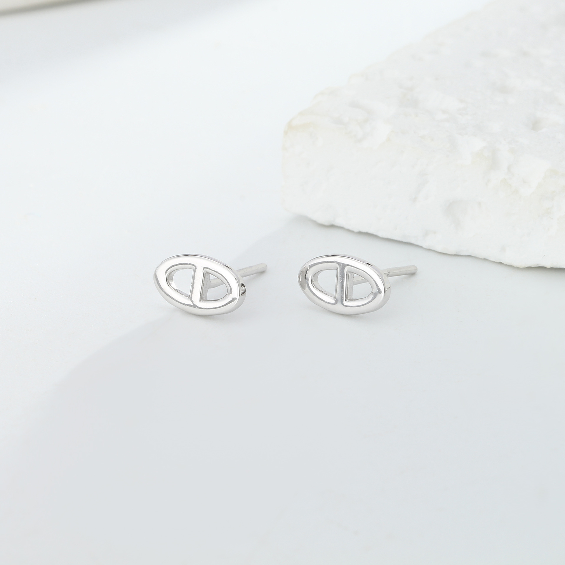 欧美性冷淡风小众简约猪鼻子925纯银耳钉女镂空日字ins风耳环网红详情31