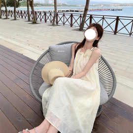 重工刺绣提花吊带连衣裙女夏季2025新款温柔甜美初恋裙度假风长裙