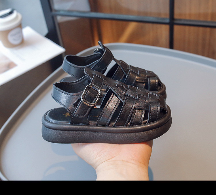 2023 Nuovi sandali estivi per ragazzi e ragazze Edizione coreana Scarpe da spiaggia per studenti traspiranti per bambini in gomma_voghion.com