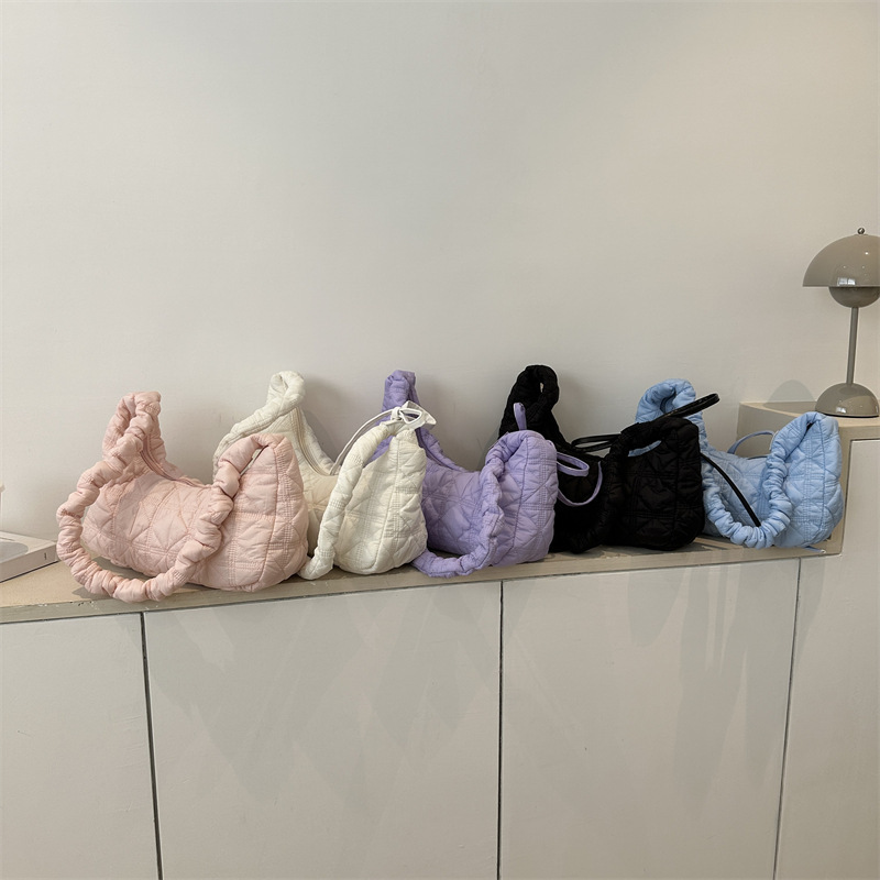 Minimalist Cloud-Shaped Crossbody Bag for Women, Versatile Casual Dumpling Bag