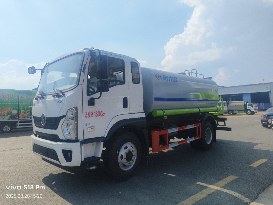 National Vi 15-Ton Shaanxi Automobile X9 Sprinkler Truck, 15-Ton Garden and Highway Dust Removal and Suppression Truck, 15-Ton Construction Site Dust Suppression Truck with Fog Cannon
