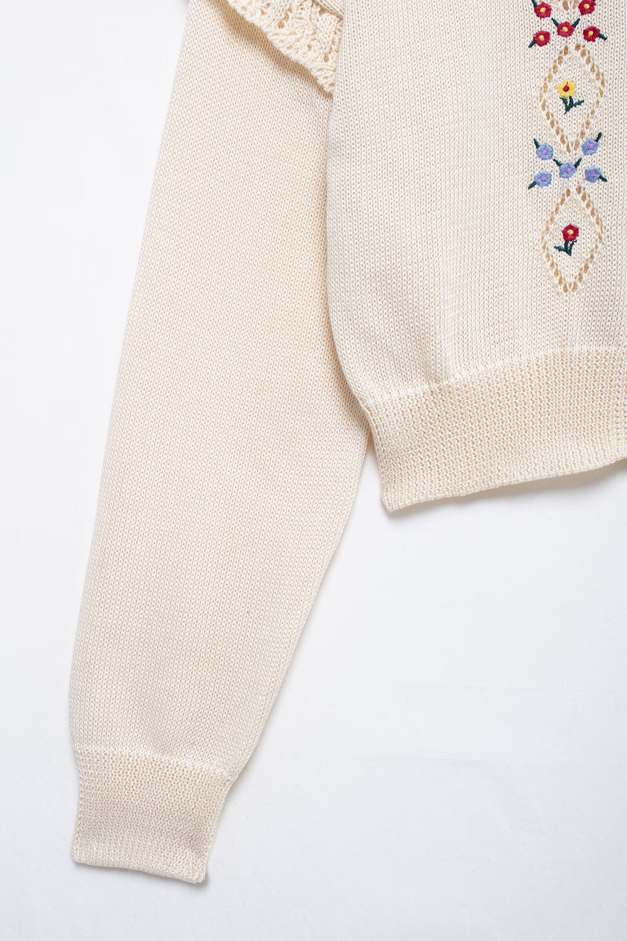 Vêtements pour femmes 2024 automne et hiver nouveau style de mode pull tricoté brodé_voghion.com