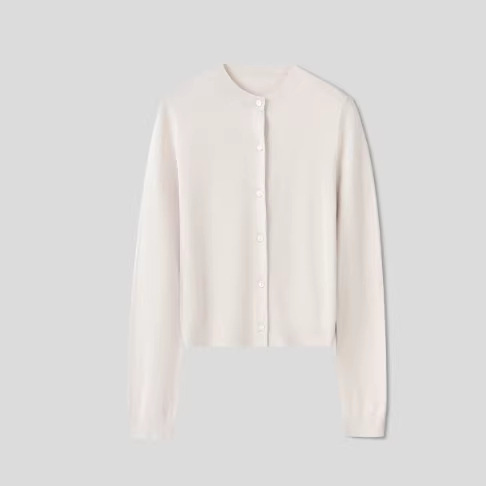 120 Pieces of Heavyweight Silk Knit Cardigans, a Luxurious Classic Versatile Style That Can Be Worn for Ten Years, Made from Mulberry Silk for Summer