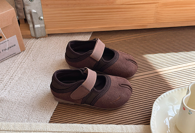 Sapatos de pele para menina estilo princesa coreano macios_voghion.com