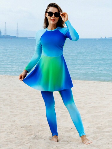 2025 New European and American Color-Block Long-Sleeved Plus-Size Swimsuit Women's Two-Piece Beach Surfing Sports Swim Trunks—Foreign Trade Swimwear