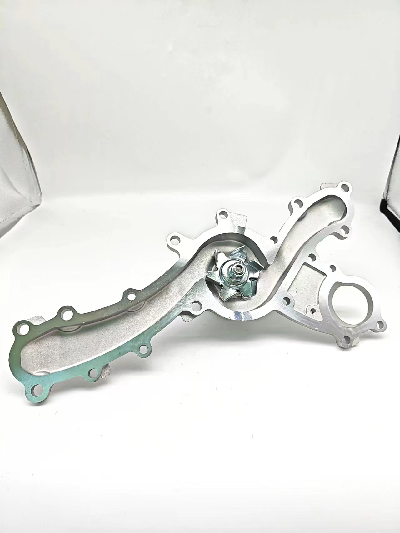 16100-09440 16100-09455 2GR car water pump