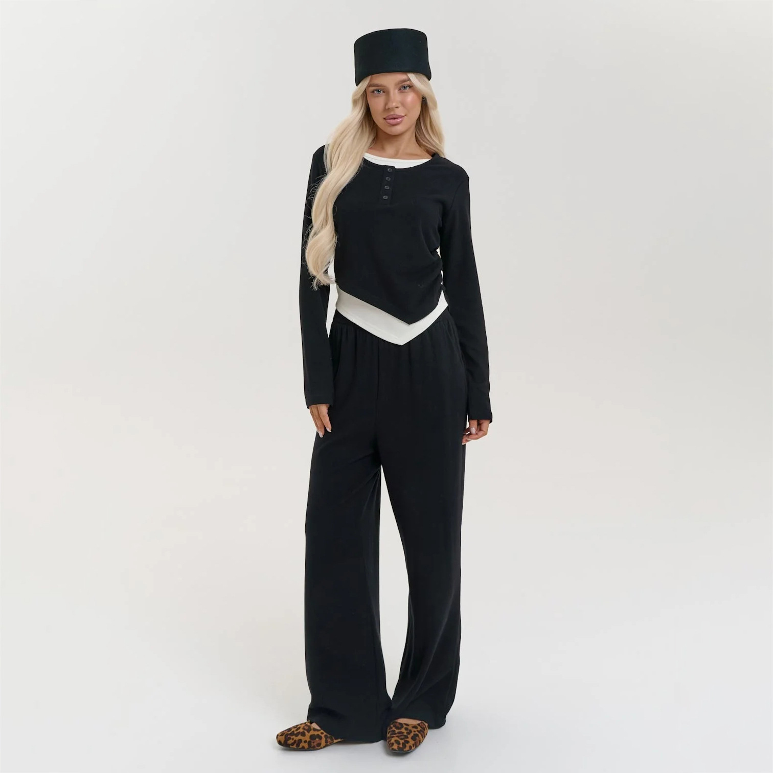 Effortless Two-Piece Set – Asymmetrical Hem Top + Straight-Leg Pants With Raw Seam Detailing (S-L, Black/Brown)_ecoleips.com